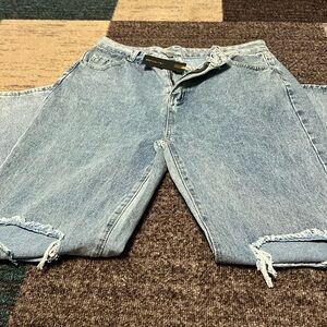 NVFelix XL light wash distressed  straight leg jeans